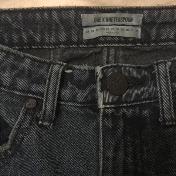 NWOT One Teaspoon Fox Black 2020 Mini Skirt - Picture 3 of 6